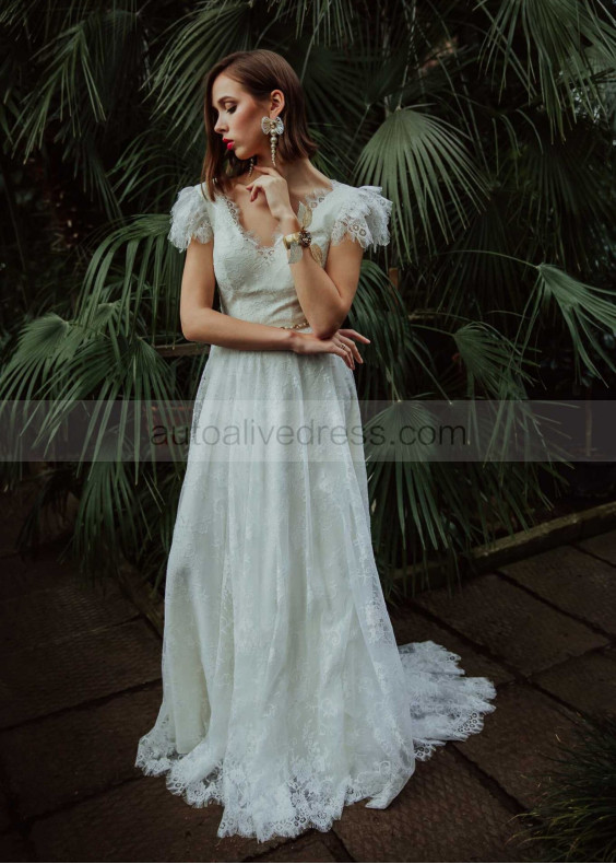 Tiered Short Sleeves Ivory Eyelash Lace Romantic Wedding Dress Tiered Short Sleeves Ivory Eyelash Lace Romantic Wedding Dress